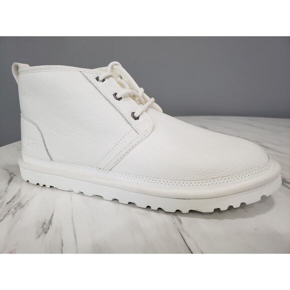 NEW WITHOUT BOX UGG Men’s Neumel Boot Solid White Chukka Size 11 WARM - Picture 2 of 6